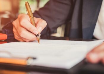 Acuerdo Tripartito 2024: Hacienda determinante para la Subida del SMI