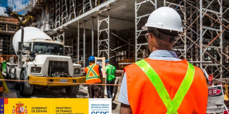 Oportunidades laborales en construcción con 457 vacantes disponibles a través del SEPE