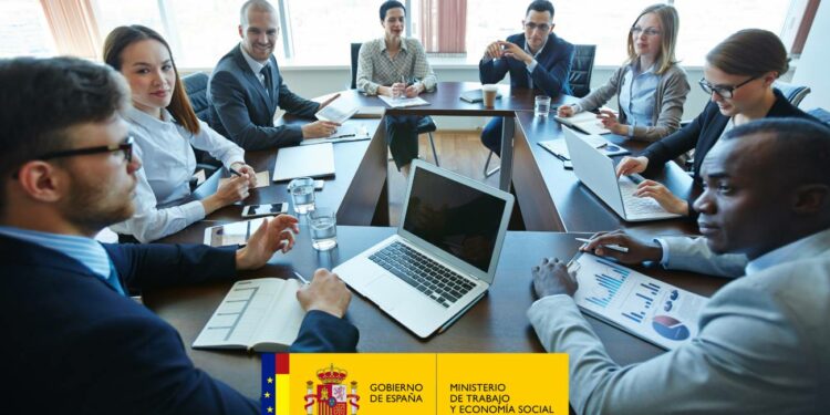 Desafío en el diálogo social: Chantaje empresarial ante la subida del Salario Mínimo Interprofesional (SMI)