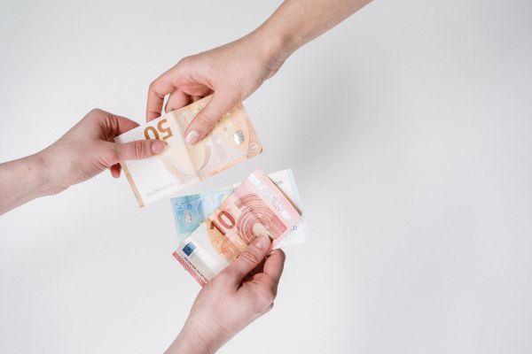 Desglose de las ayudas de Hacienda en 2024: Confirmación de ausencia de la bonificación de 200 euros
