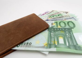 Desglose de las ayudas de Hacienda en 2024: Confirmación de ausencia de la bonificación de 200 euros