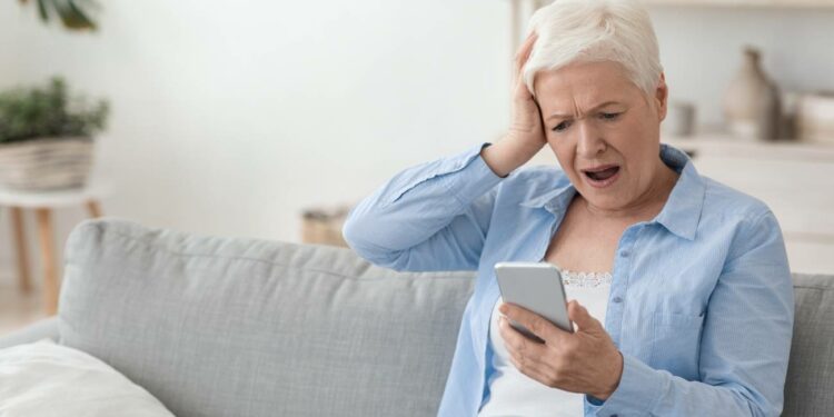 Alerta de estafa: SMS fraudulento suplanta la identidad a la Seguridad Social