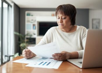 Descubre cómo solicitar tu devolución tras el error de Hacienda: Hasta 4.000 euros