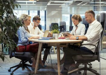 El SEPE anuncia 700 nuevas ofertas de trabajo con sueldos de hasta 5.000 euros