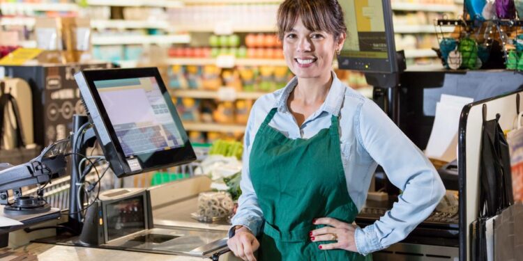 El grupo DIA anuncia 82 vacantes en distintas áreas: Oportunidades laborales en supermercados DIA