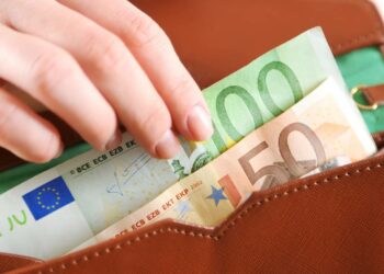 El subsidio por desempleo para mayores de 52 años: Una prestación sostenible e indefinida