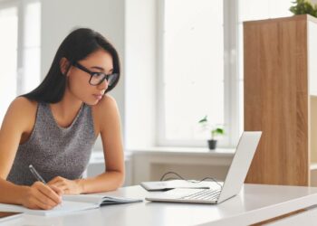 La nueva ayuda del SEPE: Subvenciones para cursos de formación y empleabilidad en 2024