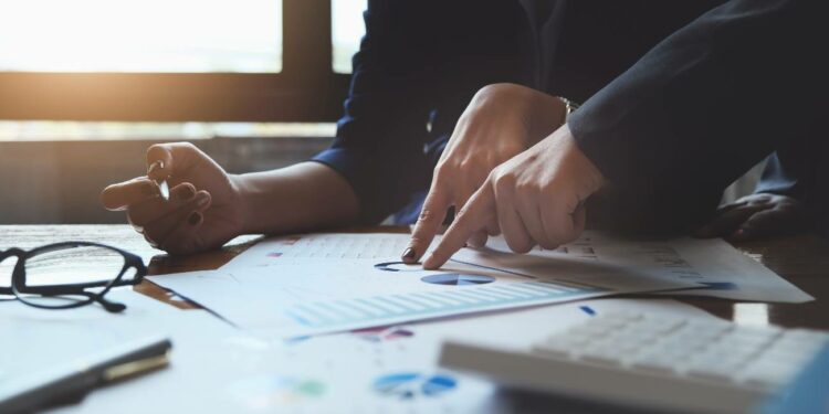 Los autónomos pueden reducir hasta un 60% sus multas con Hacienda: Estrategias para hacerlo y beneficios