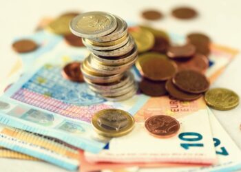 Los cambios en el subsidio para mayores de 52 años: El SEPE informa sobre su compatibilidad con el IMV