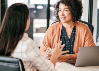 Los nuevos requisitos para el subsidio de mayores de 52 años: Documento esencial y consecuencias de su incumplimiento