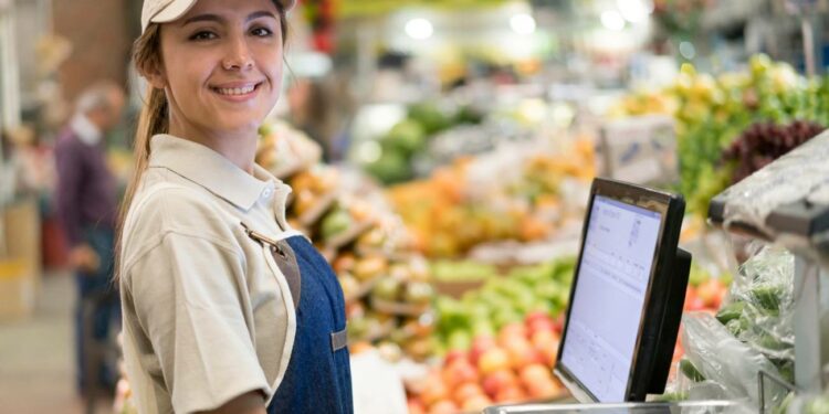 Alcampo oferta hasta 380 puestos de empleo: Estas son las diferentes oportunidades laborales