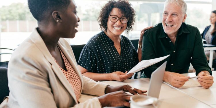 Así puedes jubilarte a los 64 años sin penalización en la pensión: La Seguridad Social te ofrece los detalles