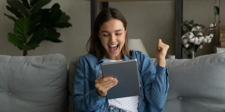 Así puedes solicitar tu beca del Ministerio de Educación para el curso 2024/25 y acceder a nuevas oportunidades de estudio