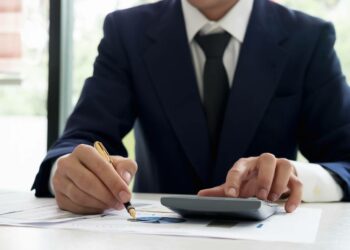 Esta es la forma de saber si la declaración de la Renta te sale a devolver o a pagar