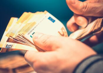 Esta es la nueva ayuda del SEPE: 600 euros para cursos de formación