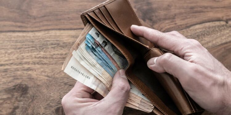 Estos son los límites de la compatibilidad entre incapacidad permanente y viudedad en 2024