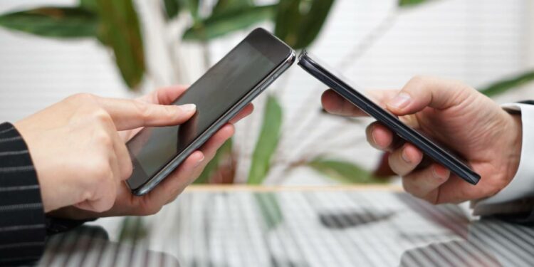 Hacienda examina Bizum: La declaración obligatoria de ciertos movimientos cruciales