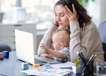 Las ayudas y prestaciones para madres trabajadoras: Así puedes acceder a ellas