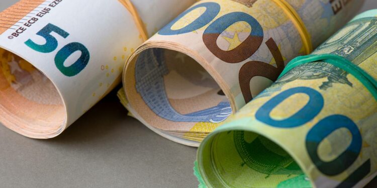 Las mejores estrategias para ahorrar según tu sueldo: Incluso si cobras el Salario Mínimo Interprofesional