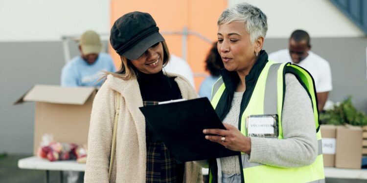 Las mejores oportunidades laborales en diferentes ONG con sueldos de hasta 48.000 euros sin experiencia requerida