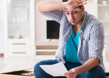 El SEPE anuncia una ayuda de 2.880 euros para desempleados mayores de 45 años y sin cargas familiares