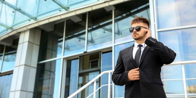 Clece Seguridad ofrece 19 puestos de trabajo para diferentes turnos y perfiles