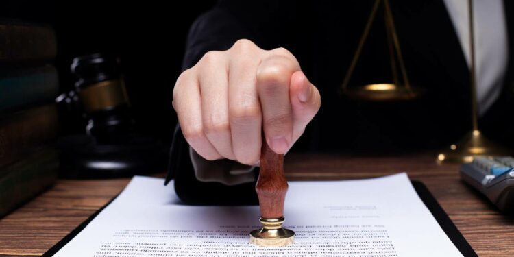 El fin del impuesto de sucesiones en España: Una transformación legal destacada