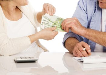 Hacienda regala 138 euros a estos pensionistas: Estas son las novedades en el sistema de pensiones español