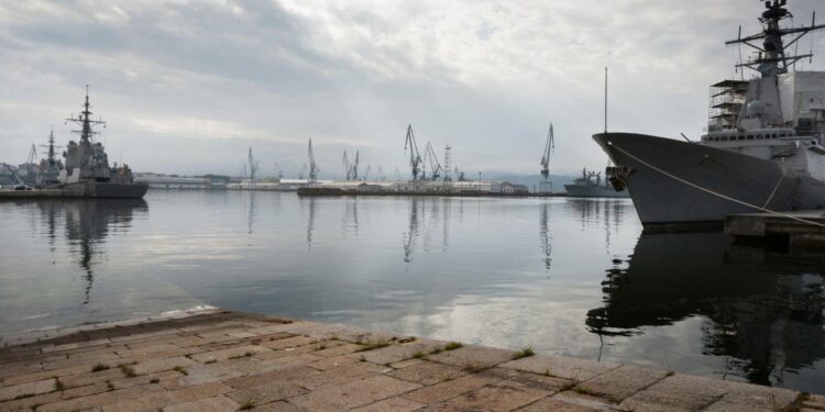 Navantia necesita becarios y oferta puestos de trabajo con contrato fijo