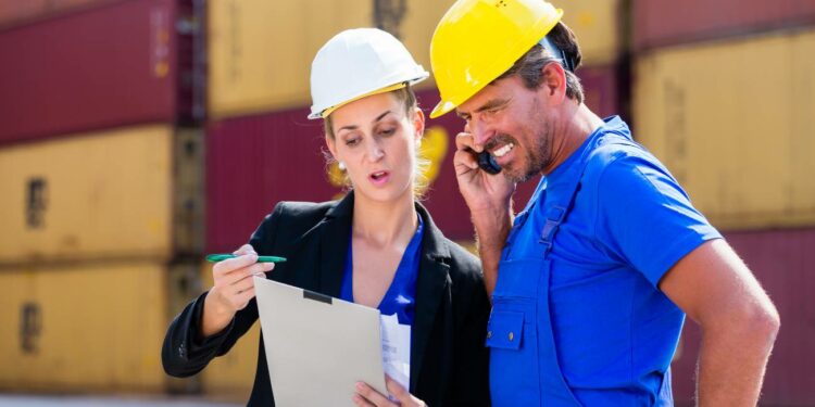 El centro logística DIA en Jaén busca 2 personas para trabajar