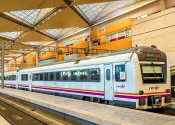 Renfe ofrece descuentos para personas con discapacidad gracias a la tarjeta dorada