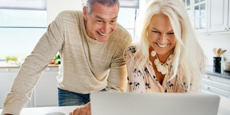 Los mutualistas jubilados pueden recuperar hasta 4.000 euros de la Renta