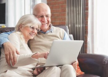 El IMSERSO ofrece una nueva ayuda de más de 500 euros a los jubilados