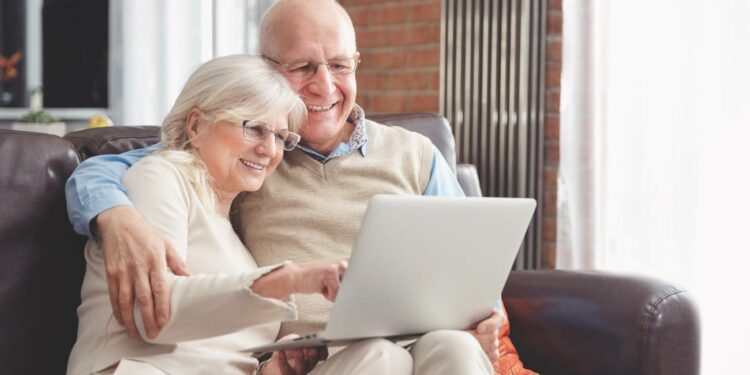 El IMSERSO ofrece una nueva ayuda de más de 500 euros a los jubilados