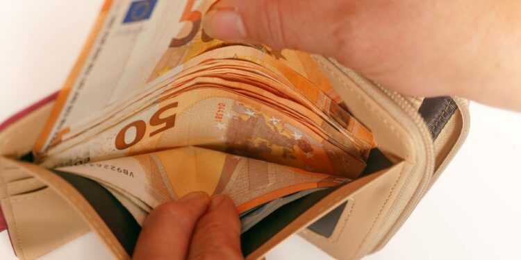 Bankinter confirma el día de pago de las pensiones en mayo 2024