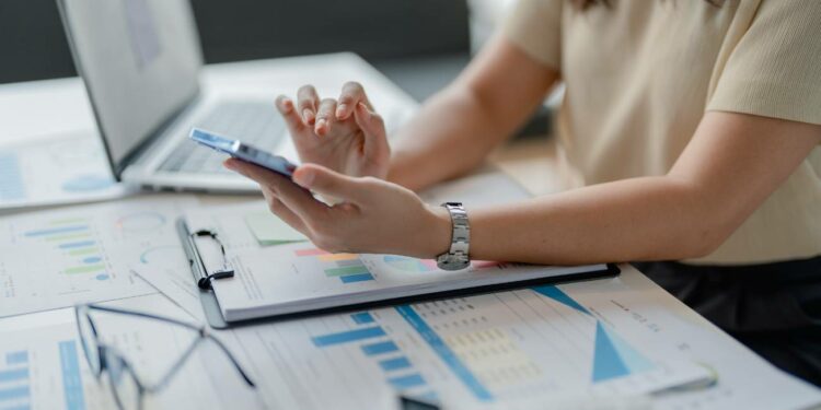 La obligación de declarar la Renta 2023 para beneficiarios del IMV