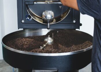 Nestlé necesita personal para trabajar en su fábrica de café