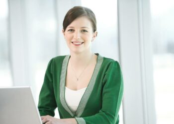 El SEPE puede suspender el subsidio para mayores de 52 años si omites este trámite anual en junio