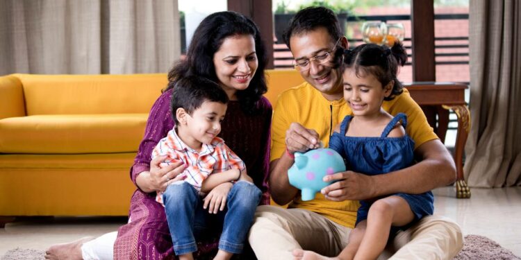 Detalles y solicitud de la nueva ayuda de 200 euros al mes por hijo en España