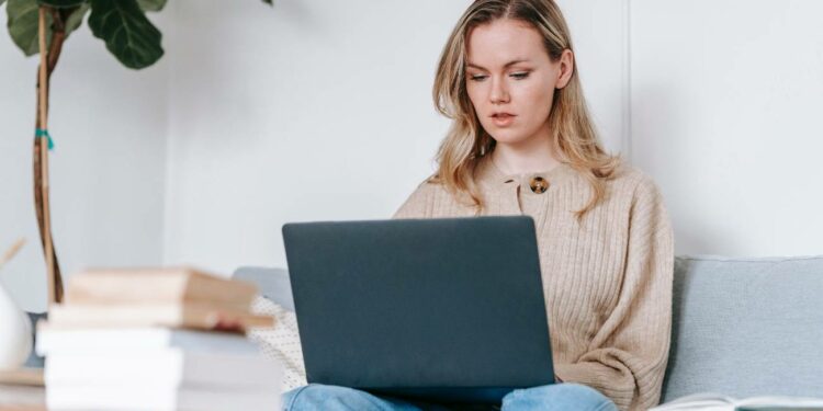 SEPE elimina la Renta Activa de Inserción a partir de noviembre 2024