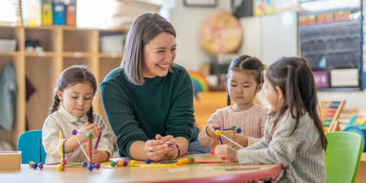 Empleo en Educación Infantil en Irlanda con contrato fijo