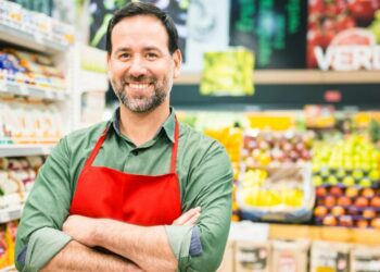 Aldi ofertas 125 puestos de trabajo con contratos indefinidos y sueldos competitivos