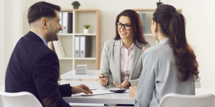 Hacienda lanza una ayuda de 2400 euros para familias numerosas