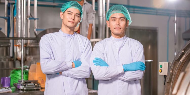 Nestlé busca operarios para trabajar en sus fábricas