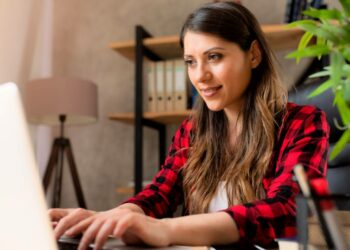 Compatibilidad entre trabajo y cobro del IMV de hasta 1.400 euros