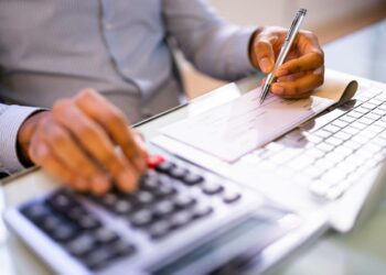 Así puedes calcular la base reguladora de tu nómina y su impacto en tu jubilación