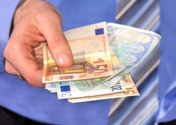 Nuevo impuesto MEI afecta a nóminas de trabajadores españoles