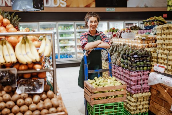 Mercadona ofrece 125 puestos de trabajo en Andalucía con sueldos de 1.553 euros