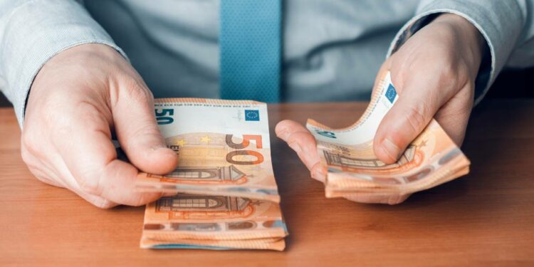 Los requisitos para conseguir la nueva ayuda de 3.240 euros del SEPE