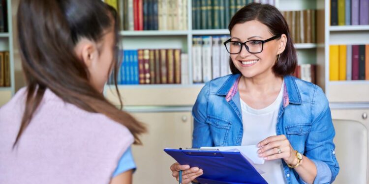 Oportunidades de empleo en bibliotecas con 23 puestos disponibles